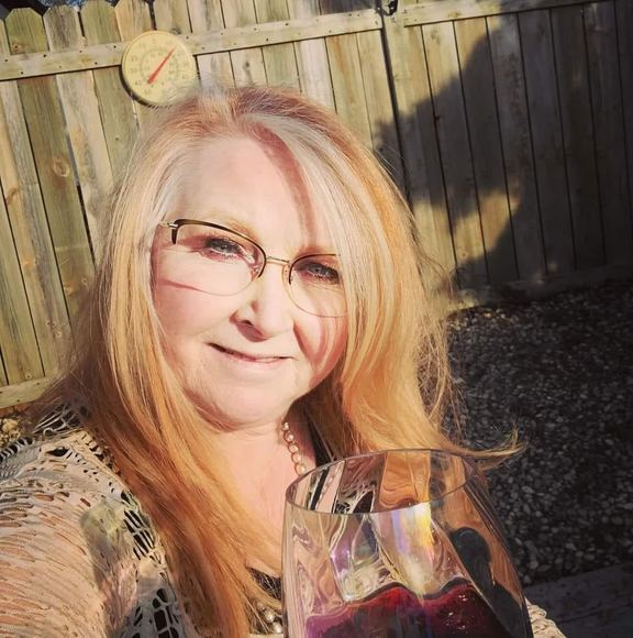 Meet your Posher, Dayle - Picture 1 of 1